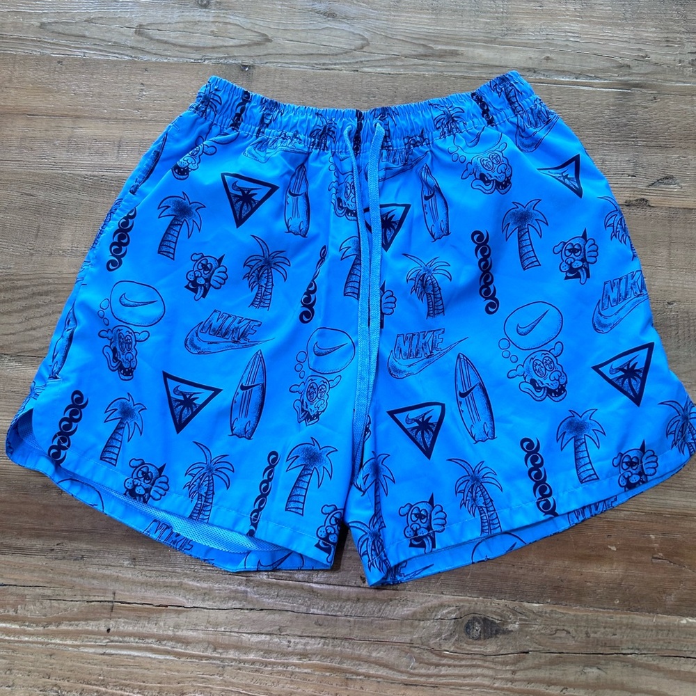 Nike Sportswear Woven Flow Shorts Mens M Beach Pattern Blue